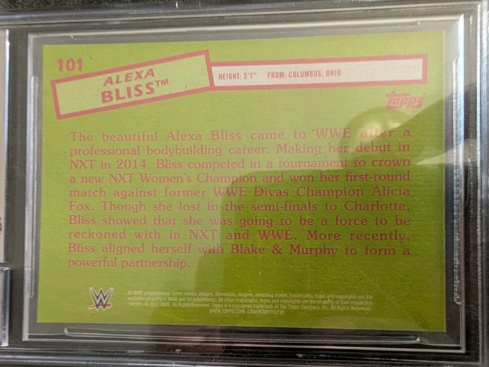 2015 Topps Heritage WWE #101 Alexa Bliss RC automático BAS 10 GEMA con inscripción Foto 4 de 4