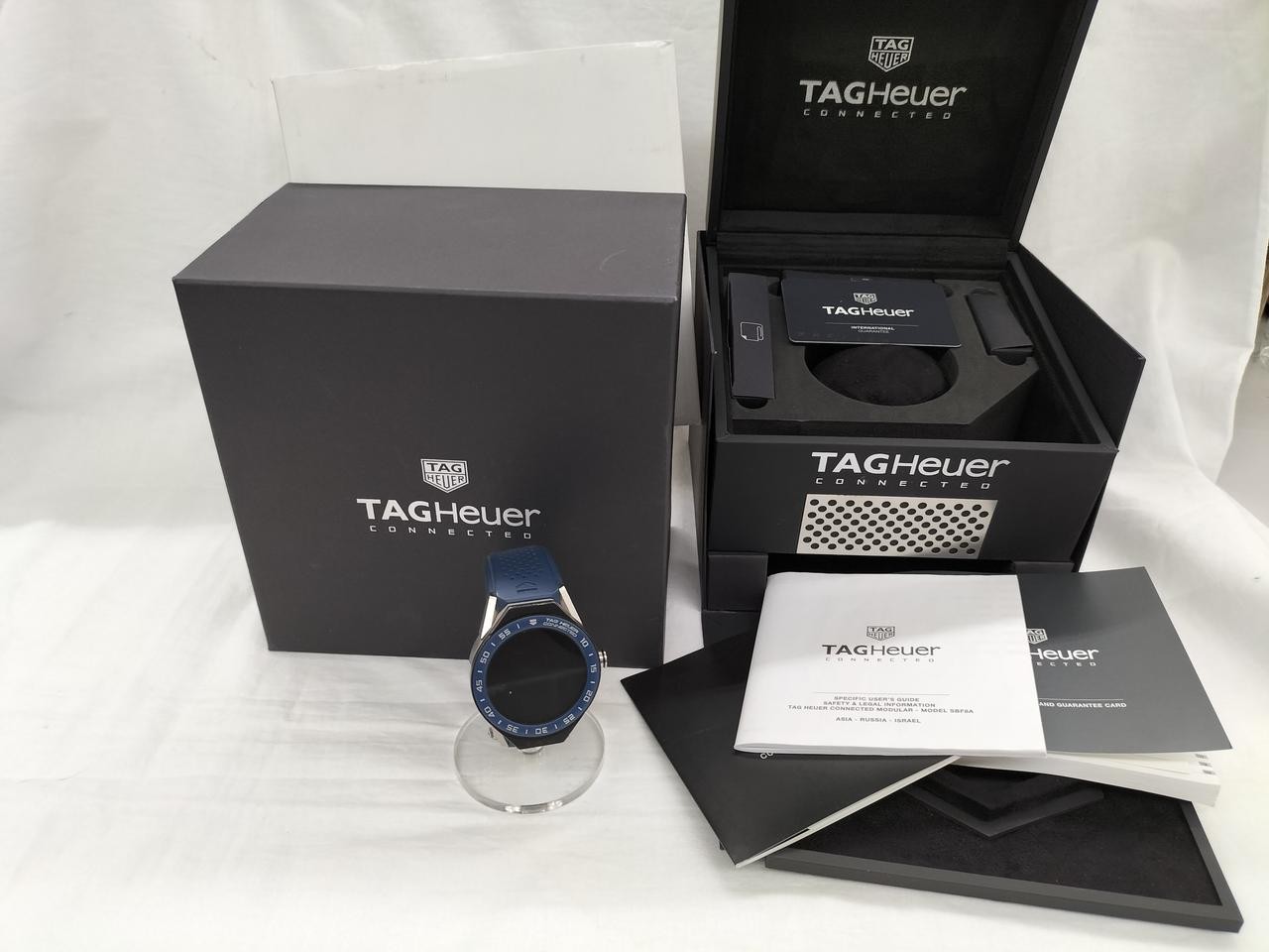 TAG Heuer Connected SBF8A8012 Selling