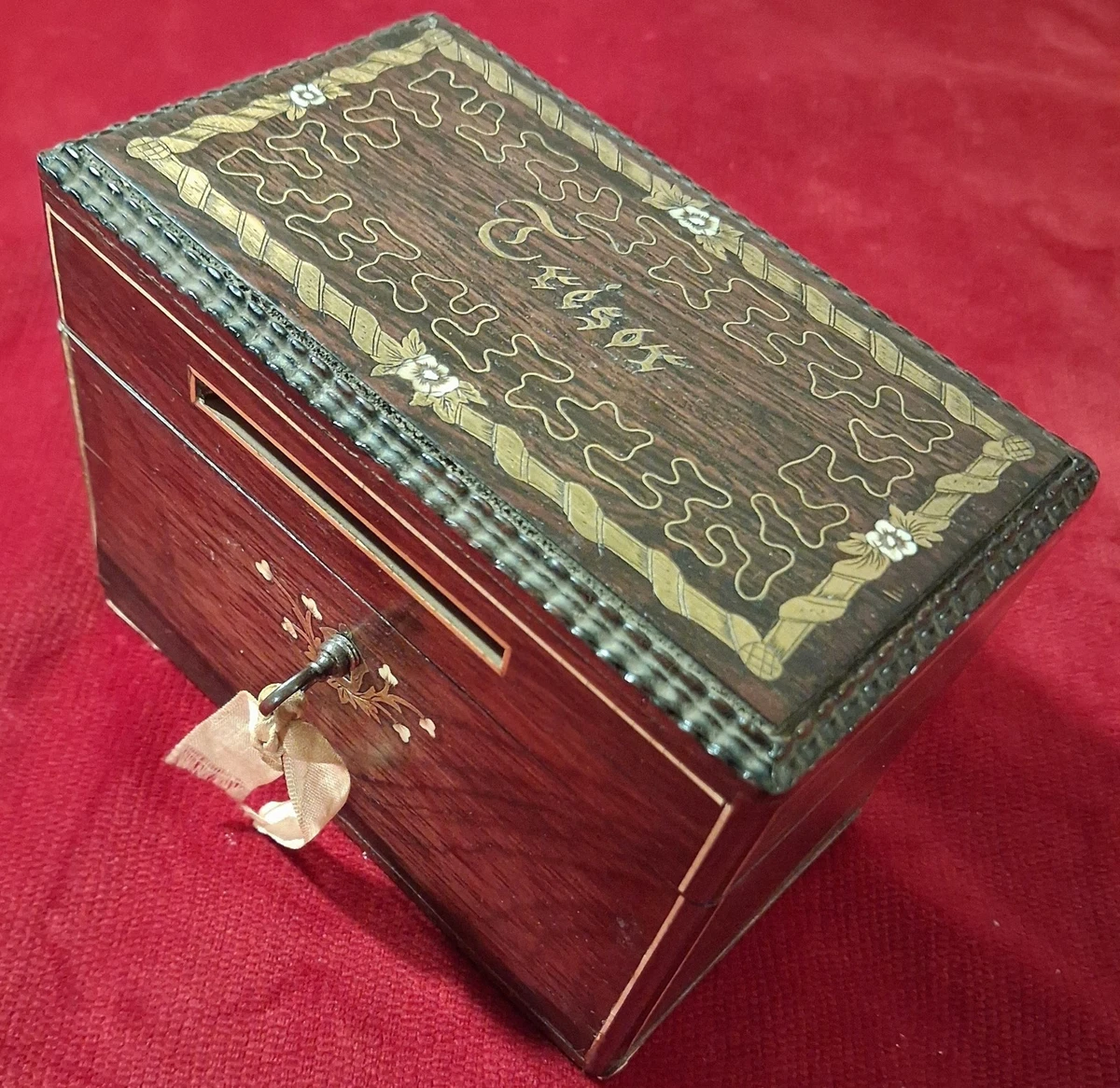 Boîte miniature en marqueterie bois et nacre - Art déco - - Catawiki