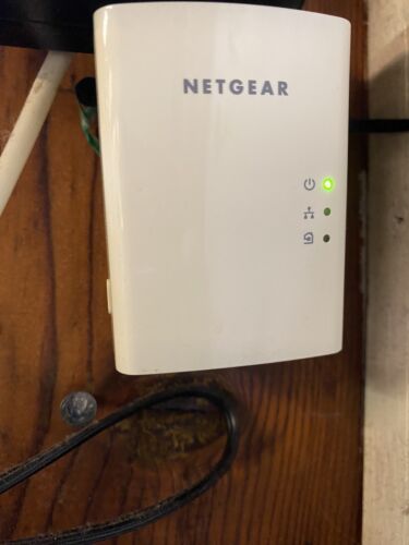 Used  NETGEAR Powerline 1000 Network Extender PL1000v2 - Picture 1 of 3
