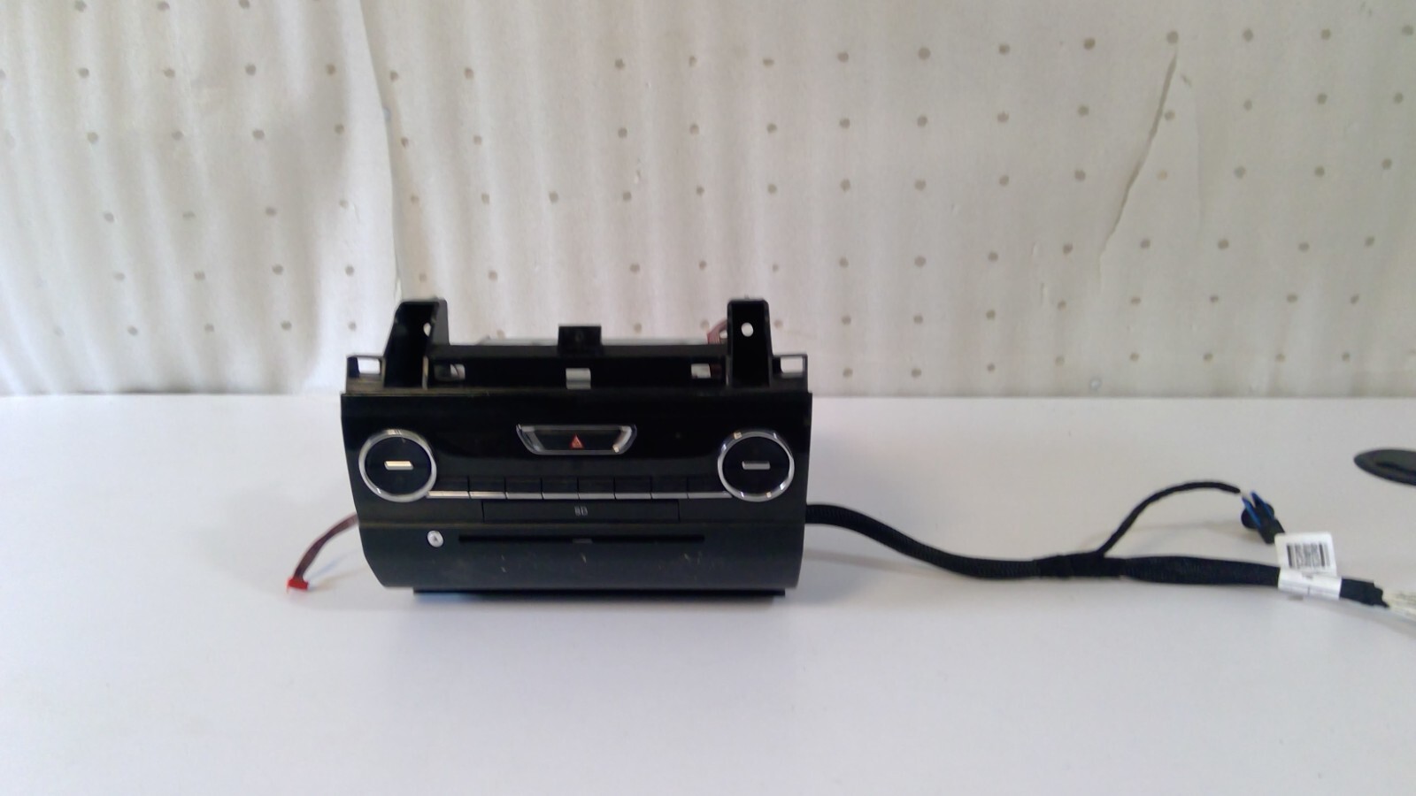 14-16 Maserati Ghibli Radio Stereo Receiver CD Player Head Unit OEM 06700329900