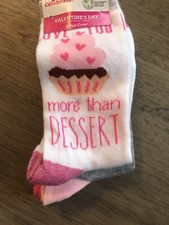 Women  s 3 Pair Cupcake And PinknValentines Day Crew Socks Sized 4-10
