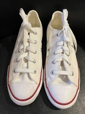 Chuck Taylor All Star Low Converse White Sneakers Youth Size 3 Women 5