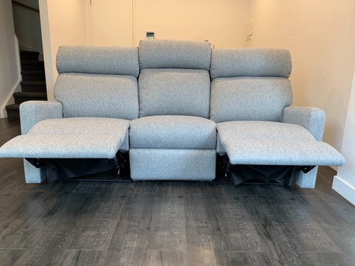 Brand new three seater recliner ozdesign fabric sofa - Picture 2 of 10