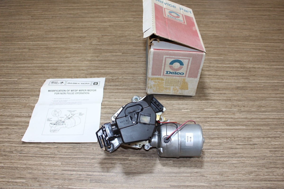 NOS GM Delco Camaro 70-81 Windshield Wiper Motor 4961610 4960754
