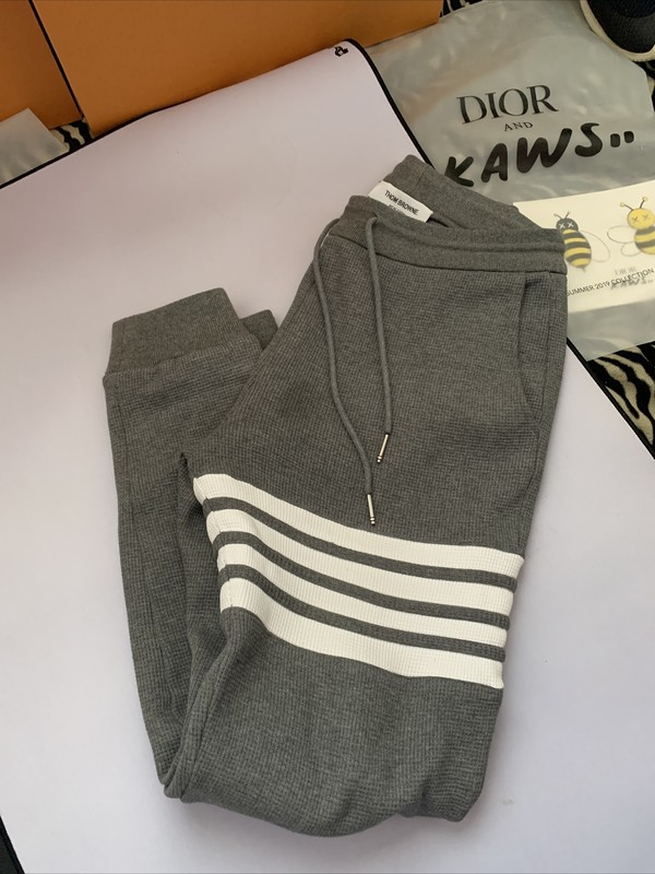 Auth Thom Browne Grey Waffle 4-Bar Sweatpants Made In Italy Worn 1X