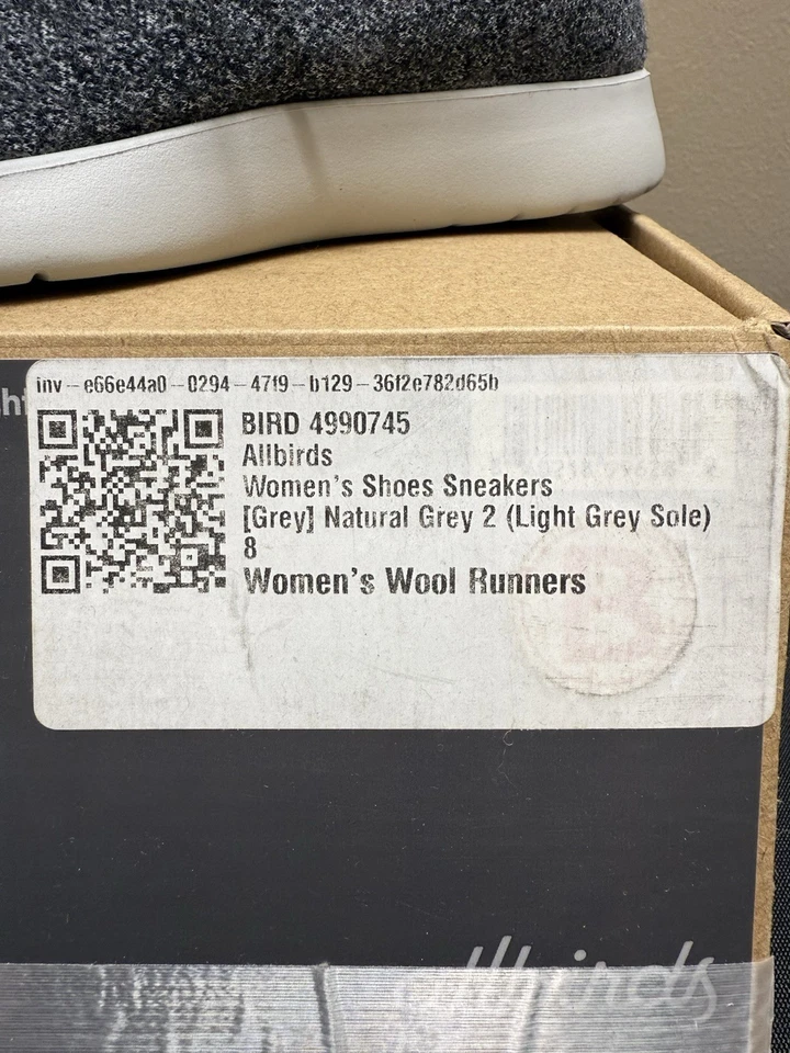ALLBIRDS Wool Runners Sneakers Womens Shoes Size 8 R Grey Merino Wool - Image 4 of 4