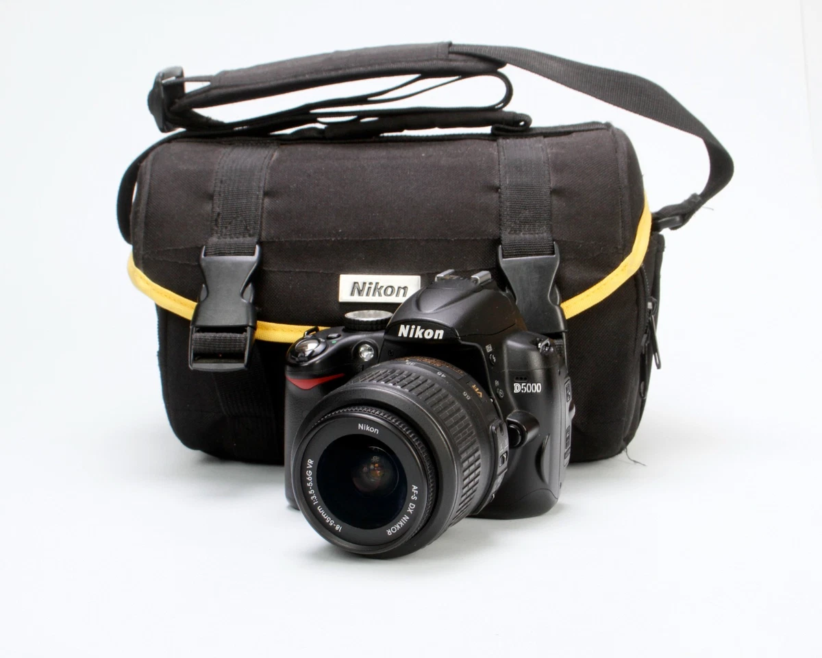 Preços baixos em Nikon D5000 Nikon D Zoom Óptico de 3-9.9x Câmeras