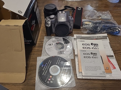Canon EOS Rebel XSI Camera Kit