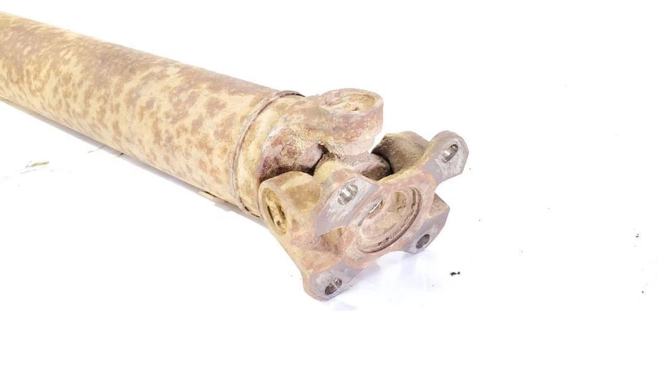 Ford E450 2012 OEM conjunto de eje de transmisión trasero automático tracción trasera 6,8 L Foto 2 de 4