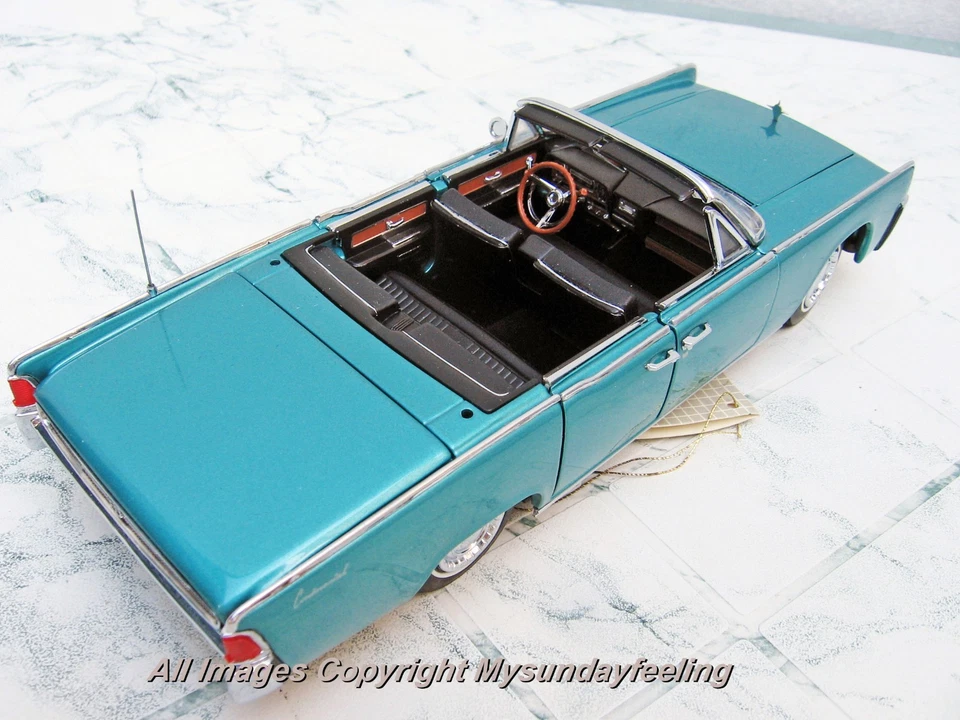 1961 LINCOLN CONTINENTAL CONVERTIBLE - L.E. of 1000 - FRANKLIN MINT - SCALE 1:24 - Immagine 4 di 4