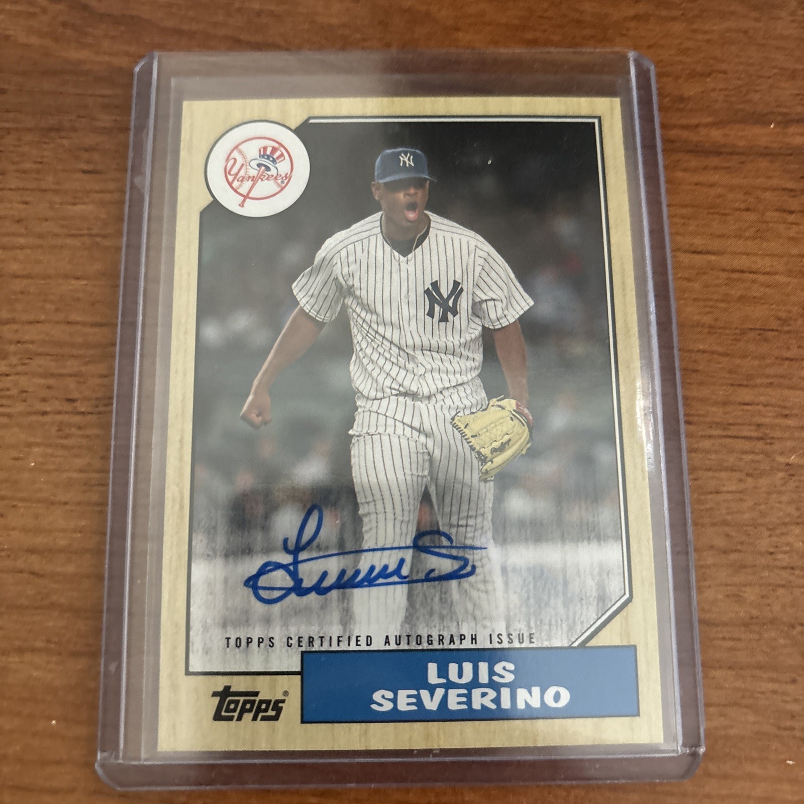 2017 Topps - 1987 Design Luis Severino Auto #1987A-LS (AU) New York Yankees 
