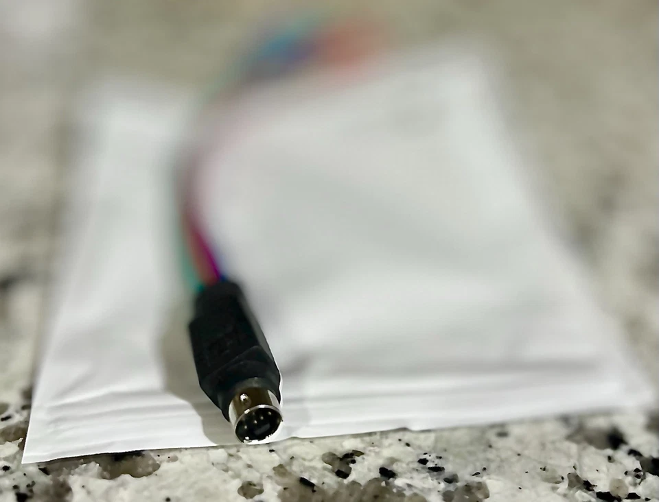 7-Pin S-Video - 3 RCA Female Component Breakout Splitter Cable Adapter TV Audio - Image 2 of 4