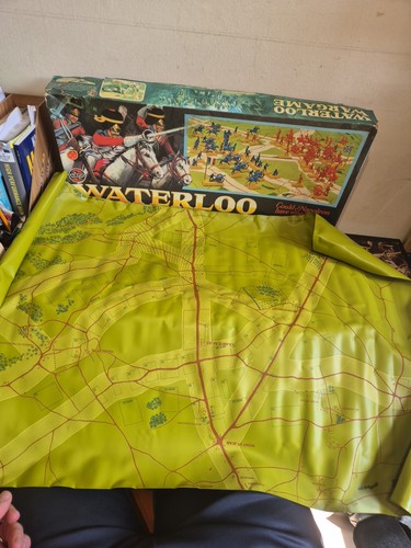 Airfix Waterloo Wargame Vintage 1975 #51677-2 in scatola originale condizioni come da foto - Foto 15 di 19