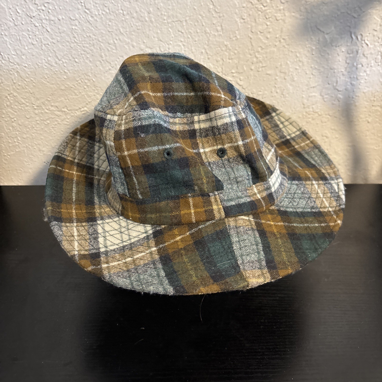 Size Medium Pendleton plaid bucket hat - image 1