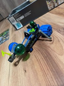 LEGO Space: Insectoids sets (6977), (6837), (6817) and (6903)