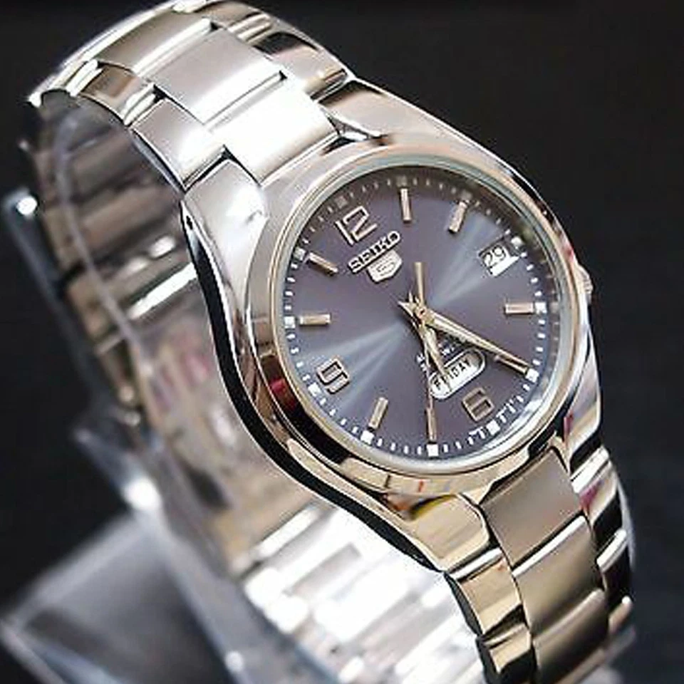 Orologio da uomo Seiko 5 automatico quadrante argento acciaio argento SNK621K1 - Immagine 2 di 3