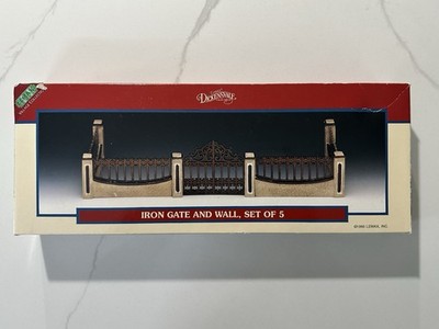 Vintage Lemax Village Collection Iron Gate & Wall 5 Piece Set 1995 in Box