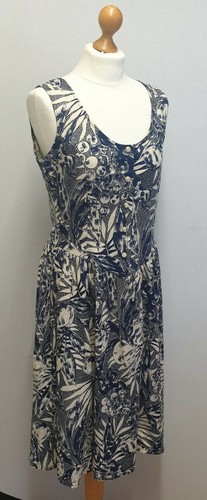 M&S MARKS & SPENCER ST. MICHAEL FLORAL SLEEVELESS DRESS NAVY BLUE UK SIZE 12 - Picture 4 of 10