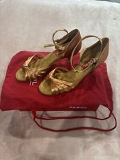 Paoul Enchufla Tan Dance Shoes   Size 7, 2.25  Heel, Latin  Caribbean