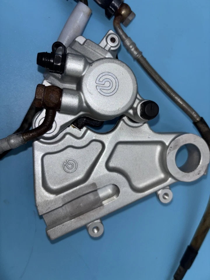 2006 06-08 Husqvarna WR250 CR250 OEM pinza maestra de freno trasero Brembo 800099729 Foto 3 de 4