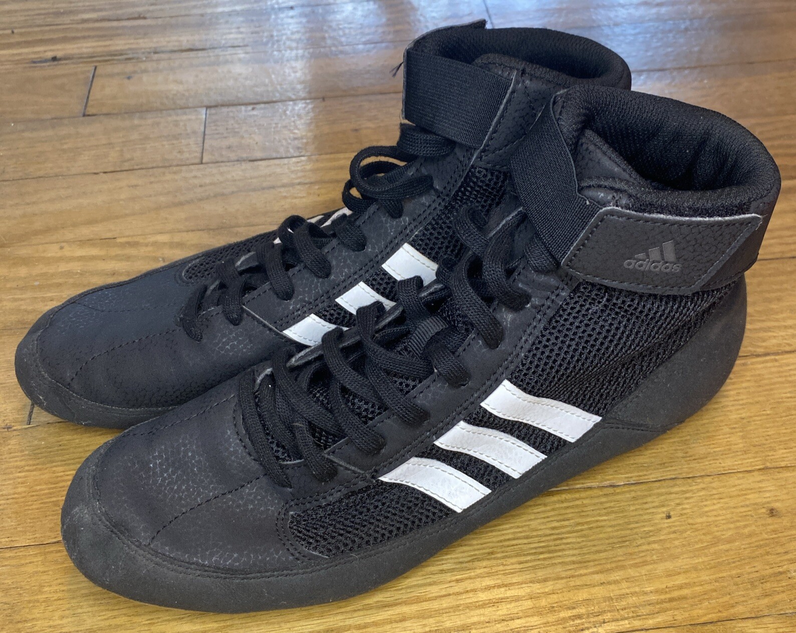 Adidas HVC 2 Men's Wrestling Shoes AQ3325 Black White Mens 8 Excellent Condition