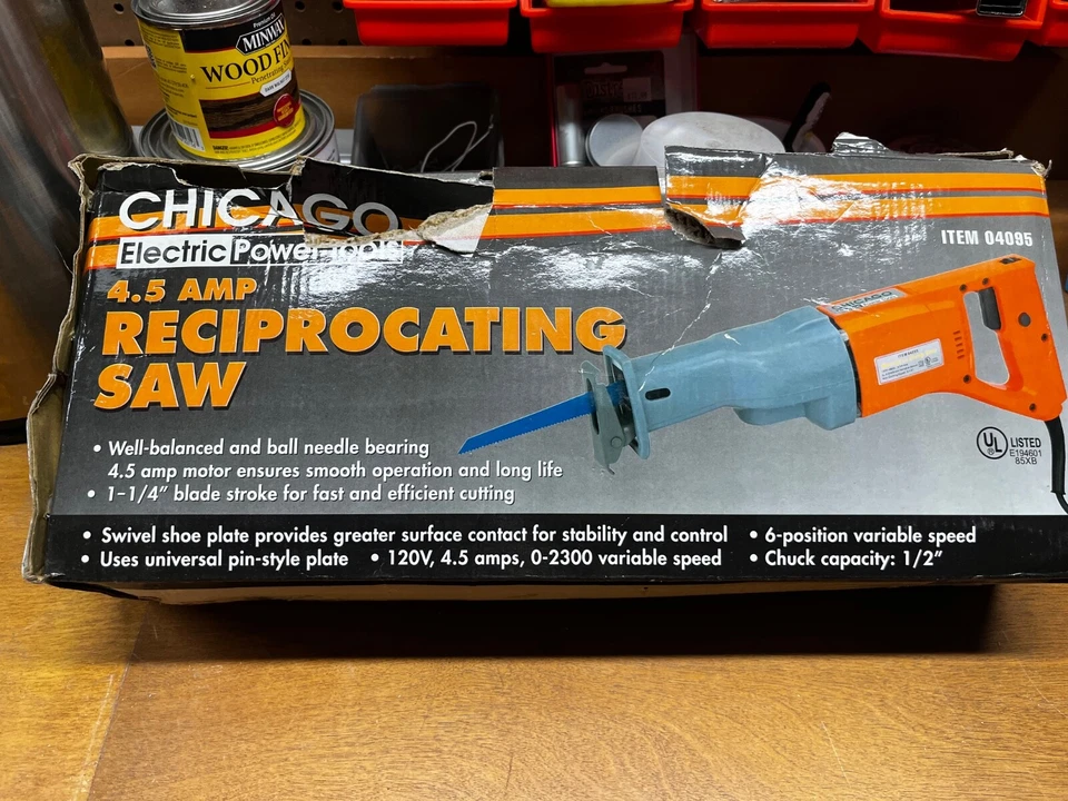 NIB Chicago Electric Reciprocating Saw 4.5. Amp 120 volt Variable Speed 04095 - Image 2 of 4
