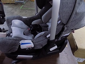 stokke pipa by nuna car seat