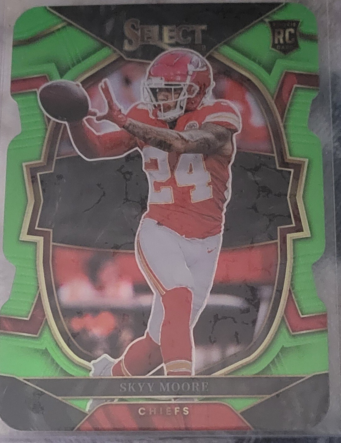 2022 Panini Select - Concourse Neon Green Prizm Die-Cut #21 Skyy Moore /299 (RC)