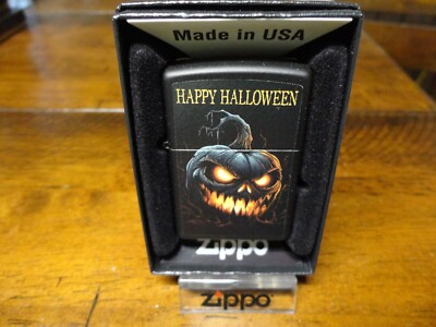 SCARY PUMPKIN HAPPY HALLOWEEN BLACK MATTE ZIPPO LIGHTER MINT IN BOX