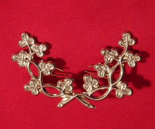 CIVIL WAR IRISH BRIGADE SHAMROCKS WREATH CAP INSIGNIA Nickel Silver 2 1/8" Wide
