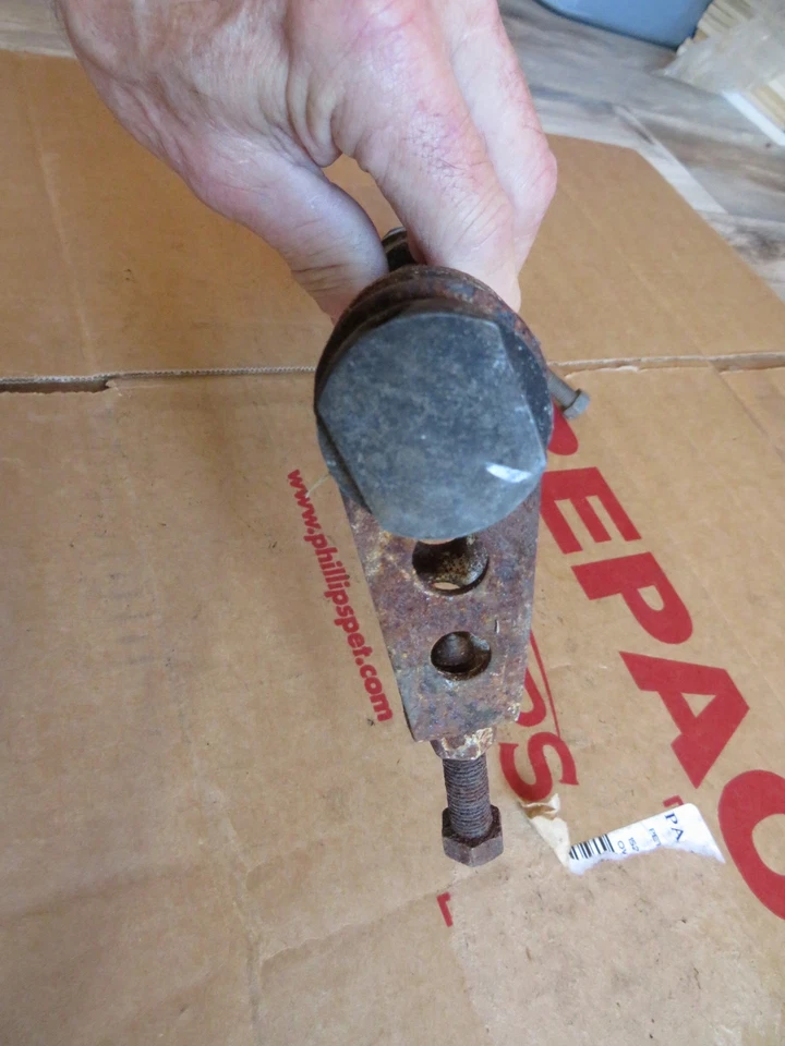 1978 Kawasaki KZ 1000 LTD1000 KZ1000 Rear Wheel Axle K40 - Image 2 of 3