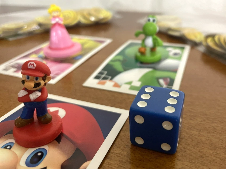 Monopoly Gamer 2017 Super Mario peças de reposição 4 fichas 2 dados 90 moedas - Imagem 3 de 4