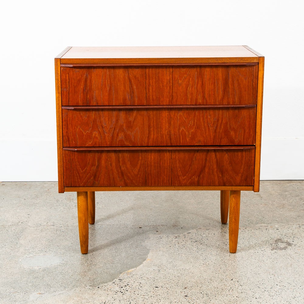 ゆ*い様 Denmark side chest TEAK vintage Denmark side chest TEAK vintage 【公式通販】
