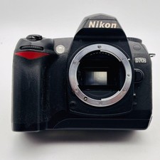 Nikon D70S fotocamera reflex digitale testata con batteria usata senza sforzo