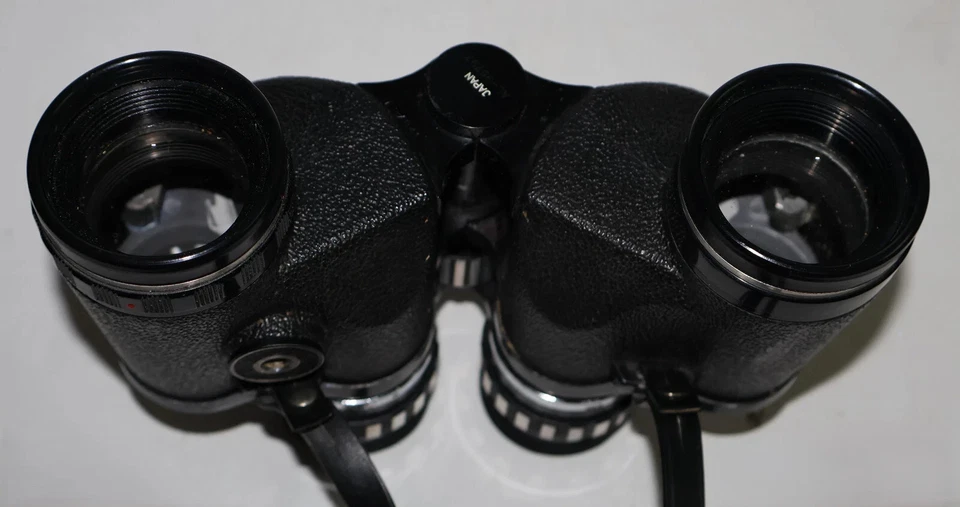 Vtg SEARS Model 2536 Discoverer ZOOM Wide Angle  7-15X 35mm  - Image 4 of 4