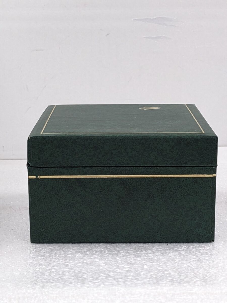 VINTAGE GENUINE ROLEX watch box case wood leather green VINTAGE GENUINE ROLEX watch box case wood leather green
