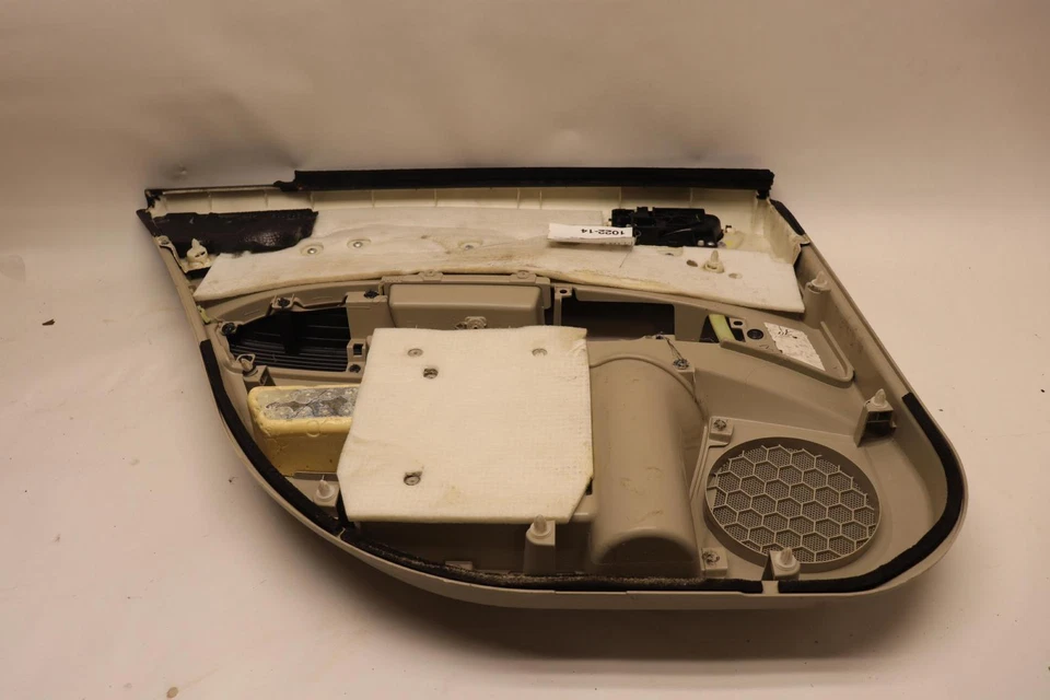 2010-2011 SUBARU LEGACY OUTBACK PUERTA TRASERA DERECHA PASAJERO PANEL MOLDURA CUBIERTA OEM Foto 3 de 4