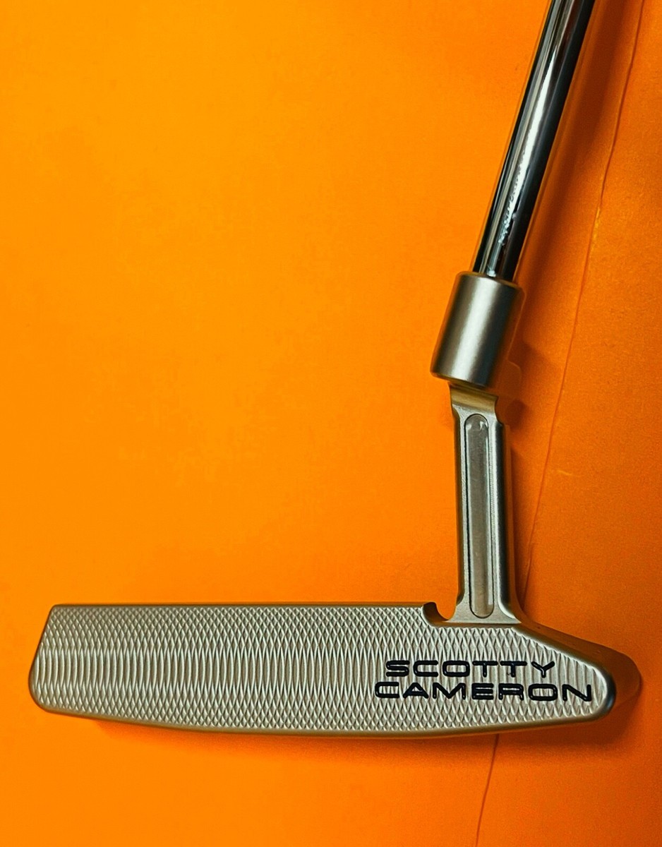 Chocolat Lombart Putter Scotty Cameron Select Newport 2 Personnalisé PVD Rainbow - Gaucher, 35,5 Pouces - Occasion Lotus Noir