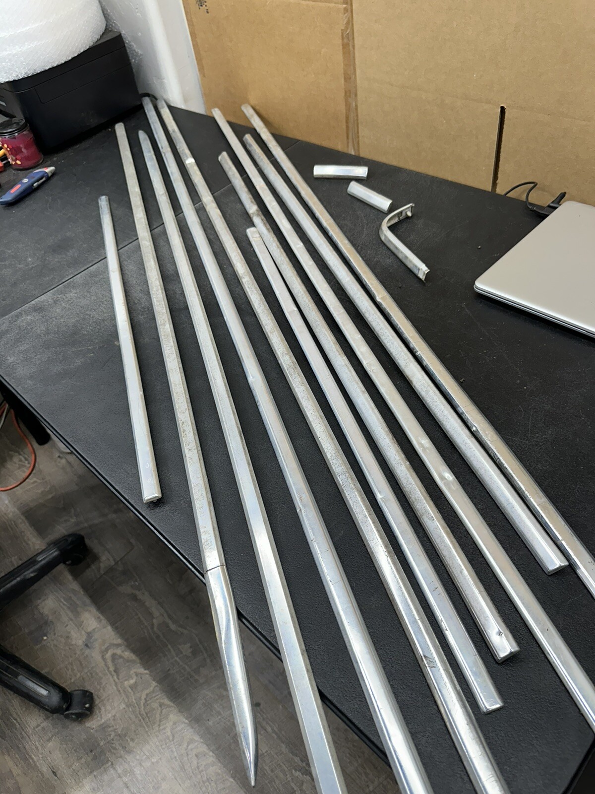 81 82 83 84 85 1981 1990 Dodge Truck Longbed Beltline Molding Trim Partial Kit