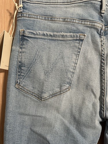 MOTHER NWT The Insider Crop Step Fray Jeans, $238, Size 34 - Picture 5 of 17