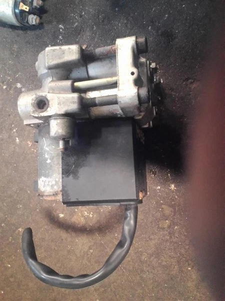 Bomba de pieza de freno antibloqueo excluyendo Quattro para 93-95 AUDI 90 251956 Foto 2 de 4