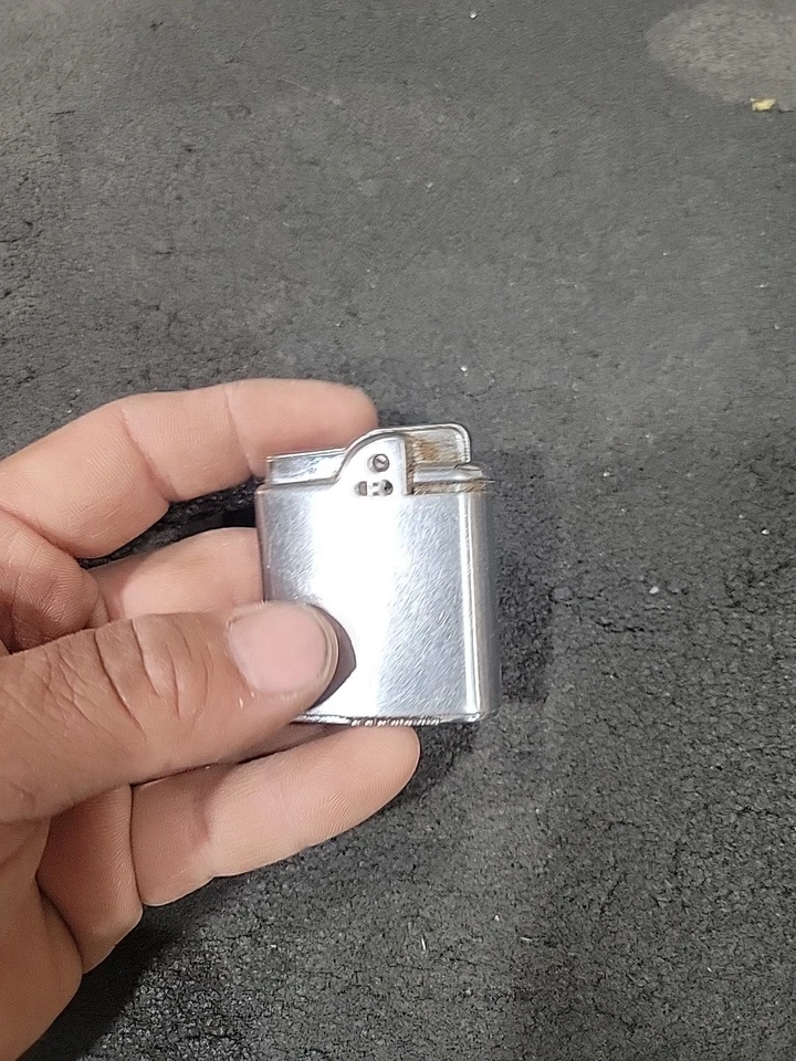 Encendedor Fisher vintage chispas de butano Foto 2 de 4