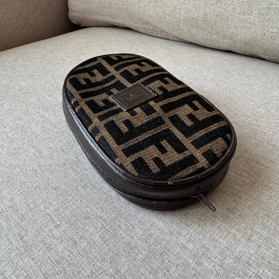 Bolso de Cosméticos FENDI Marrón Zucca Vintage Tela Cuero FF Monograma Mini Bolsa  Foto 3 de 4