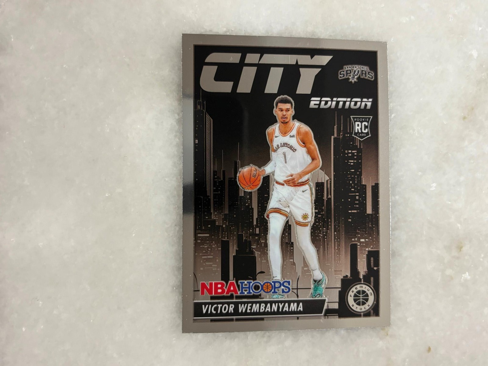 Victor Wembanyama 2023-24 NBA Hoops Rookie RC City Edition San Antonio Spurs C47