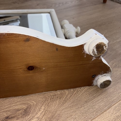 Solid Pine Wooden Dressing Table Tilting Mirror With Stand- Painted White - Picture 4 of 14