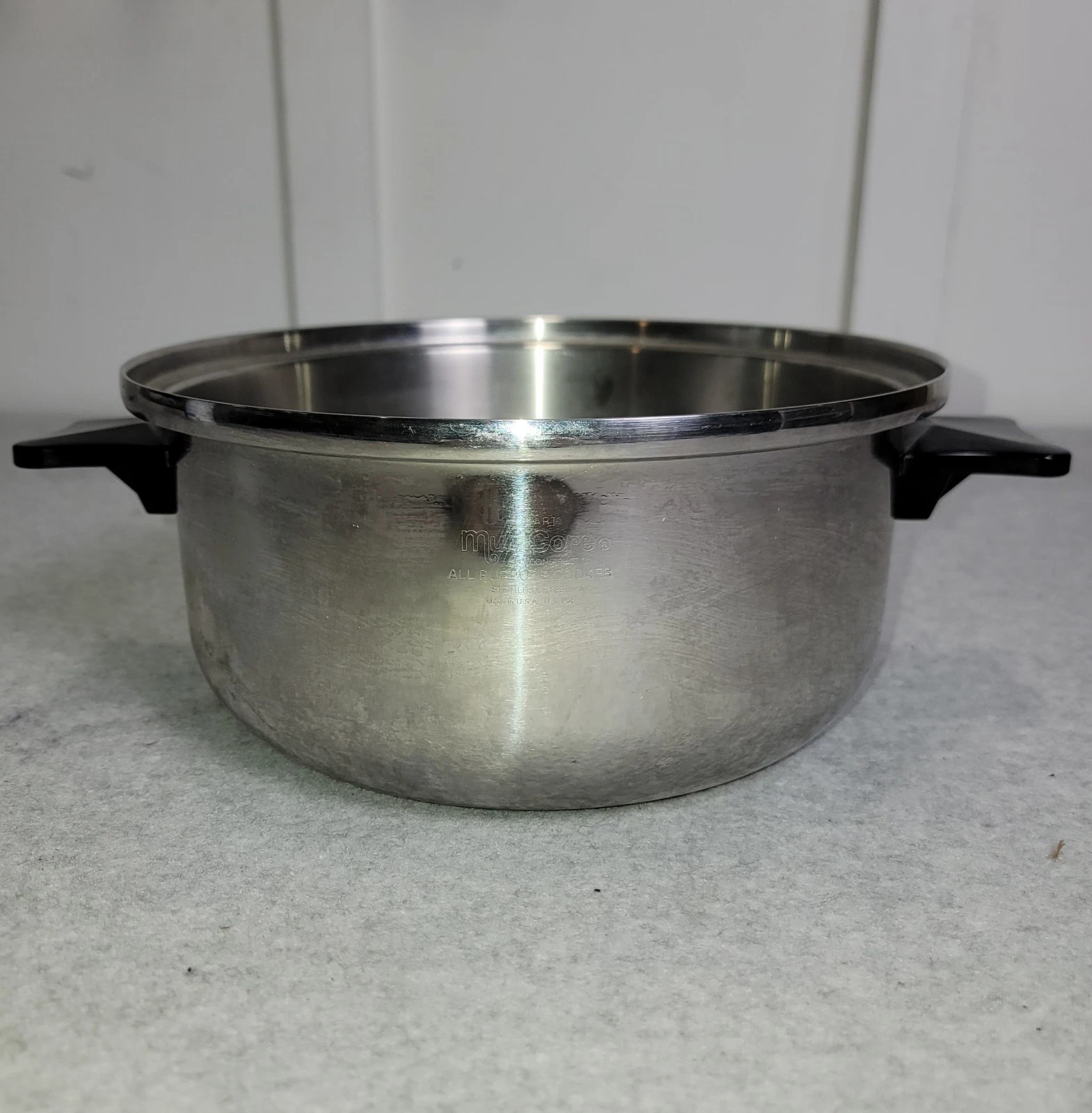 MultiCore 5 Ply 4 Quart All Purpous Cooker Stockpot Dutch Oven USA No Lid