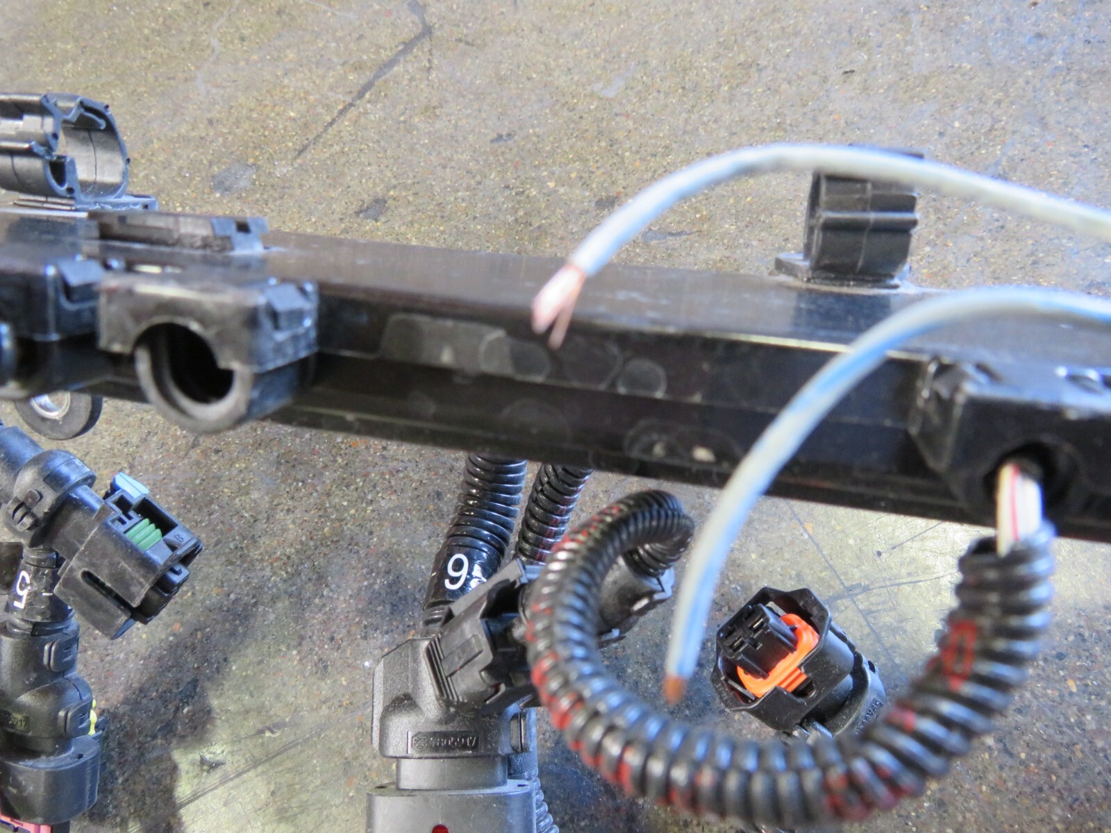 Ferrari Portofino, Main Engine Wire Harness, Dmg, Used, P/N 813111