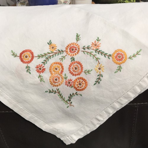 Vintage White Linen Hand Stitched Embroidered Floral Tablecloth 49 x 49inches - Picture 6 of 8