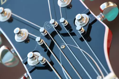 THE STRING BUTLER - V4 FOR GUITAR GUITAR GUITAR Black 